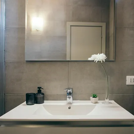 Beautiful View Apartment *