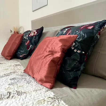 Beautiful View Apartment *